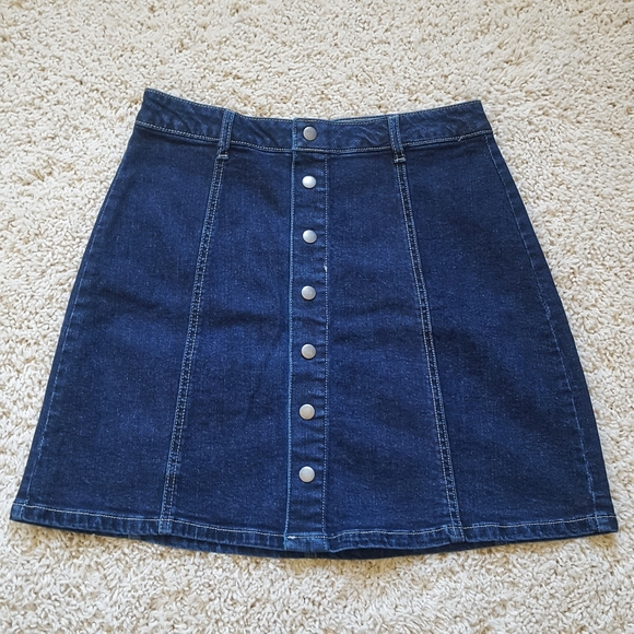 Statement Dresses & Skirts - Statement Button Front Mini Denim Skirt Blue M